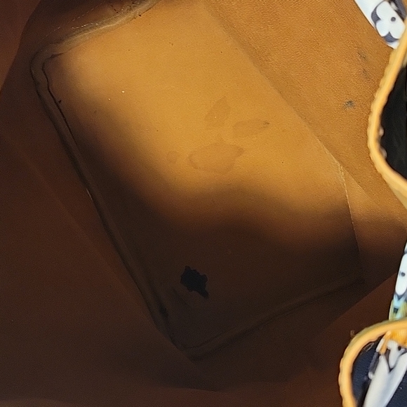 Guaranteed Authentic Louis Vuitton Large Bucket Noe GM - Picture 11 of 16